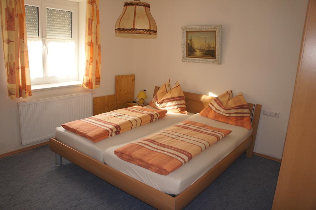 Appartementhaus Alpina Flattach Habitación foto