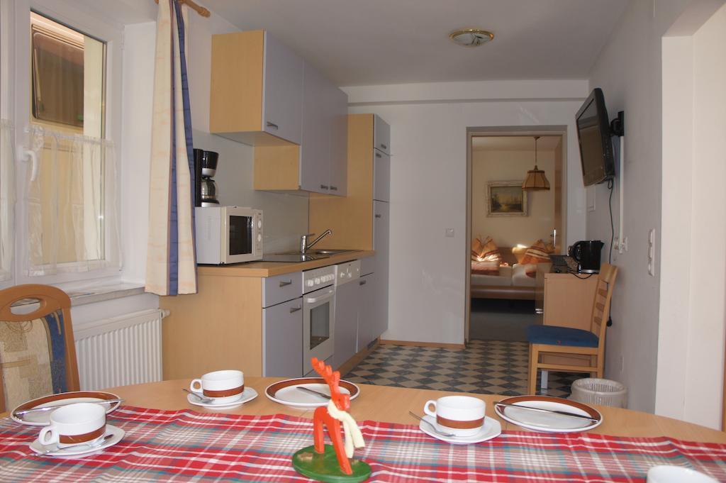 Appartementhaus Alpina Flattach Habitación foto